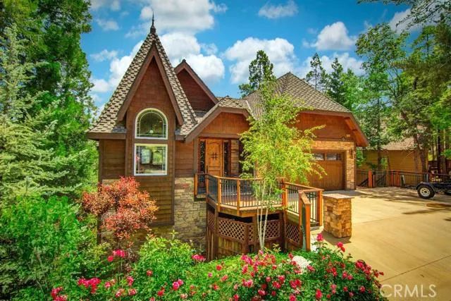 843 Jagerhorn Dr  