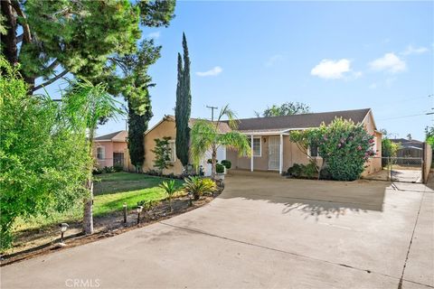 8226 Tokay Avenue, Fontana, CA 92335 - MLS#: CV23172420