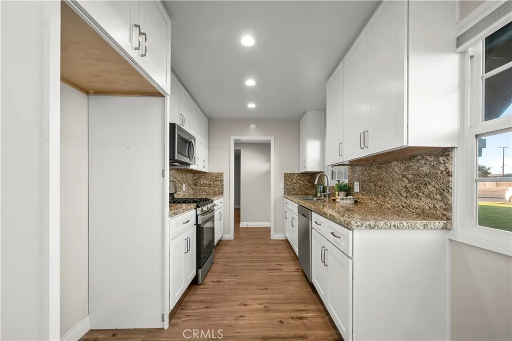 Additional image 11 of 5082 Edinger Avenue, Huntington Beach, CA 92649