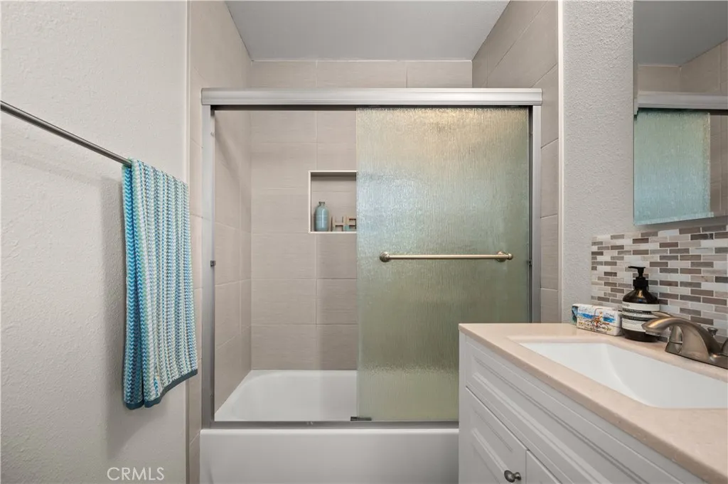 Additional image 26 of 5082 Edinger Avenue, Huntington Beach, CA 92649
