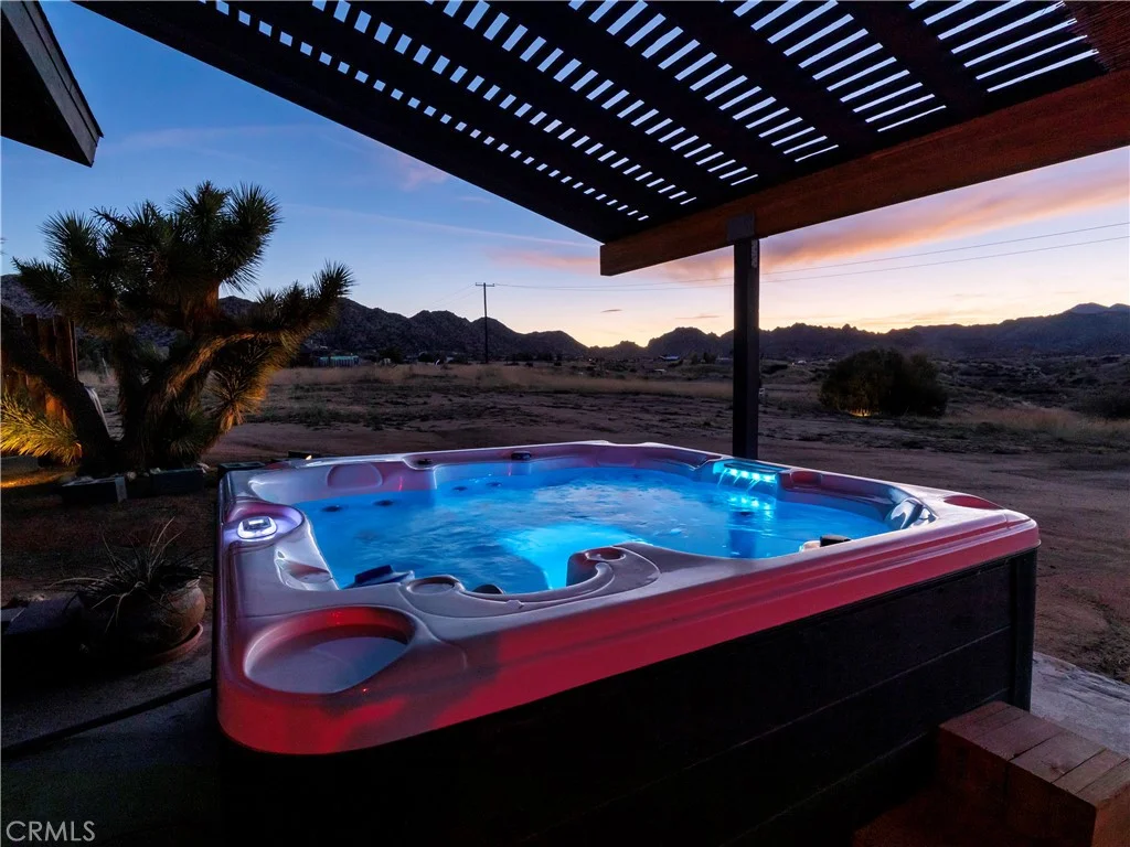 5120 Tom Mix Road, Pioneertown, CA 92268