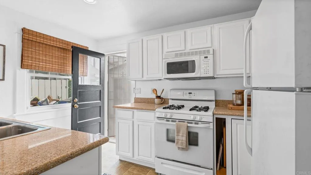 Additional image 37 of 3963 33Rd Street, San Diego, CA 92104