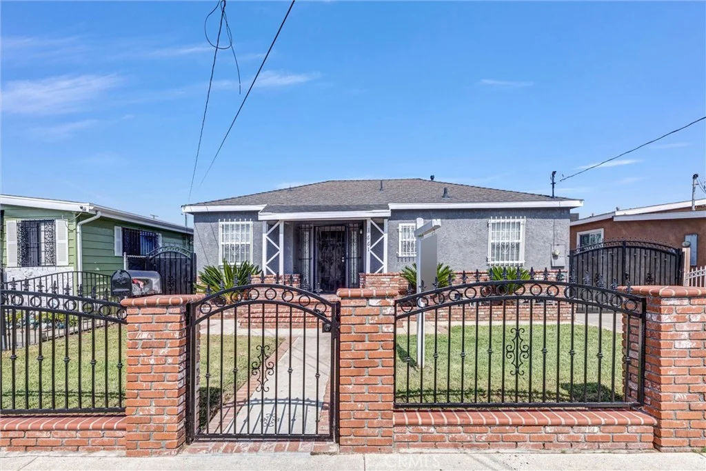 1661 E 126th St, Compton, CA 90222 photo 5