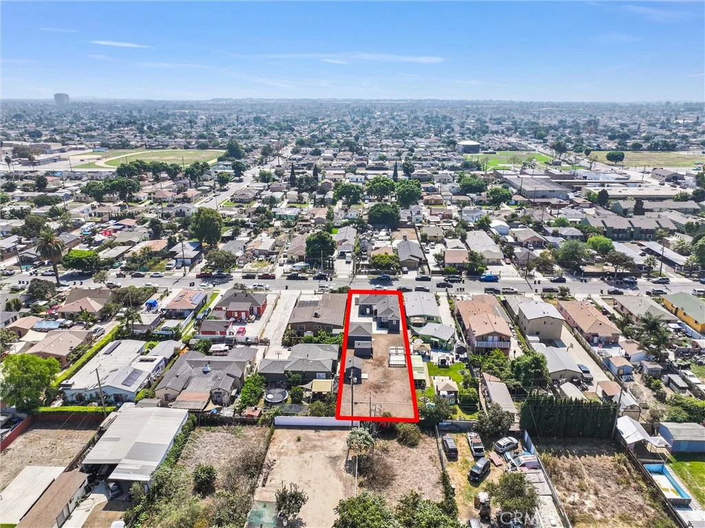 1661 E 126th St, Compton, CA 90222