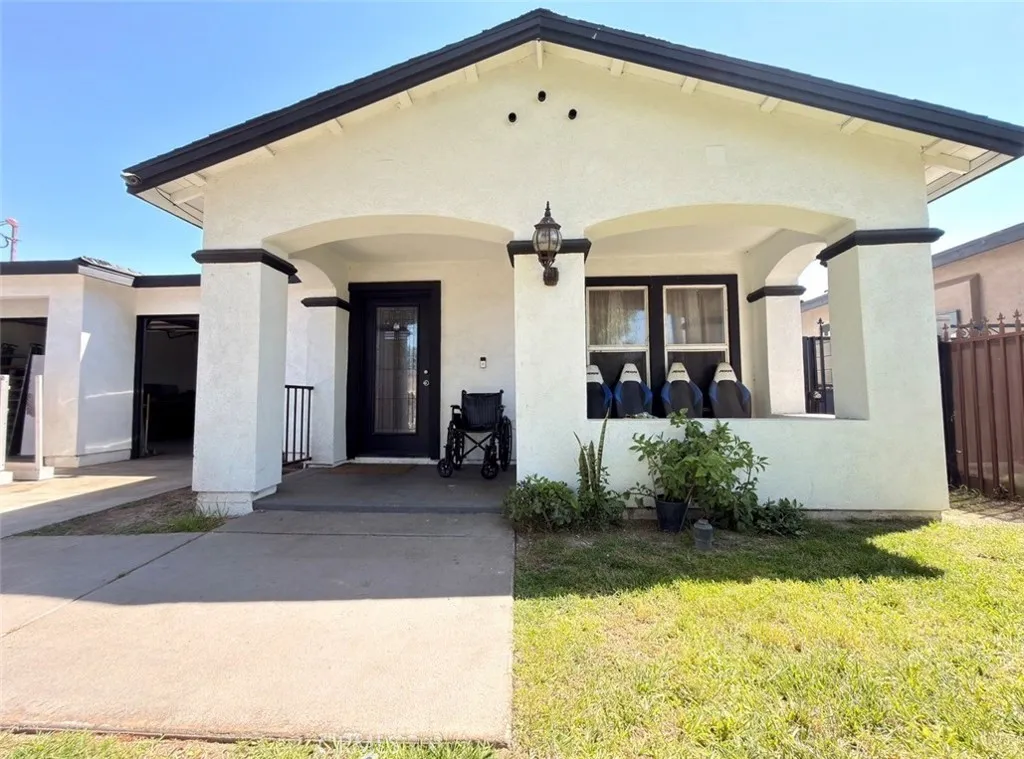 835 Victoria St, San Bernardino, CA 92410