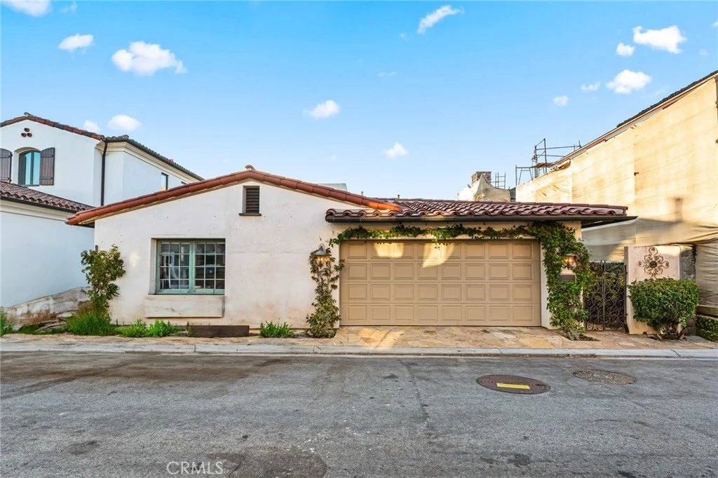 111 Via Jucar, Newport Beach, CA 92663