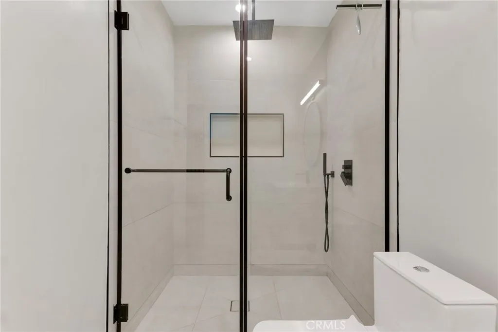 Additional image 74 of 15344 Weddington Street Unit 102, Sherman Oaks, CA 91411