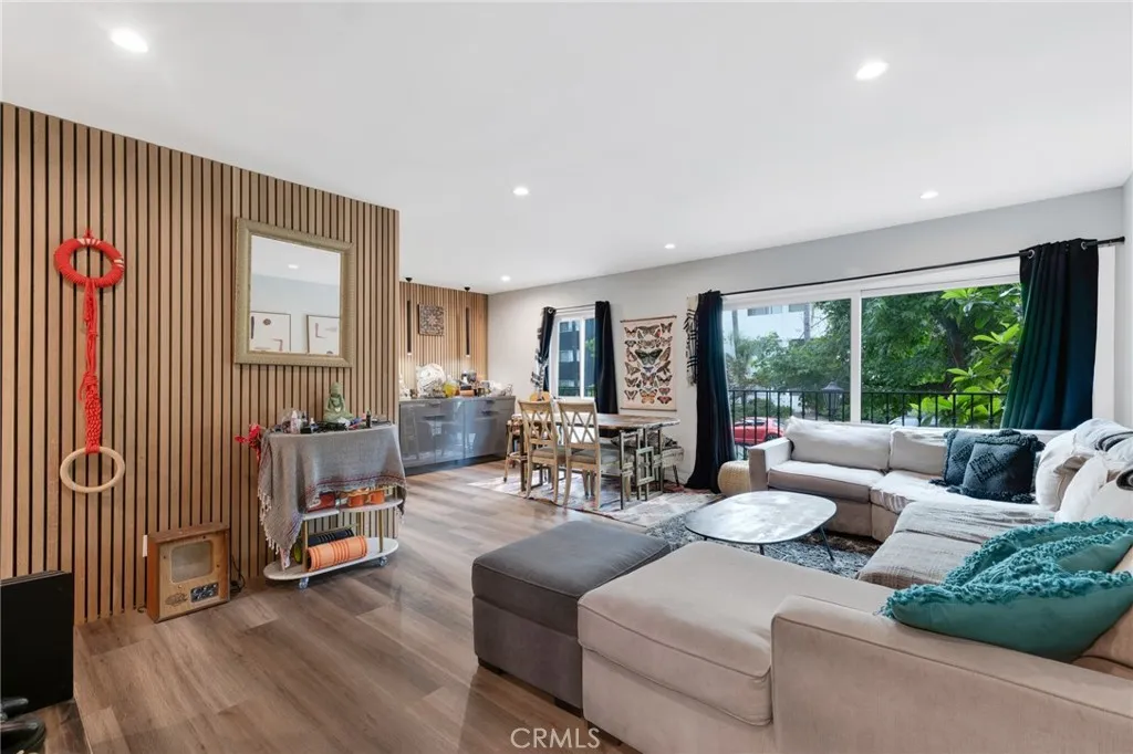 Additional image 57 of 15344 Weddington Street Unit 102, Sherman Oaks, CA 91411