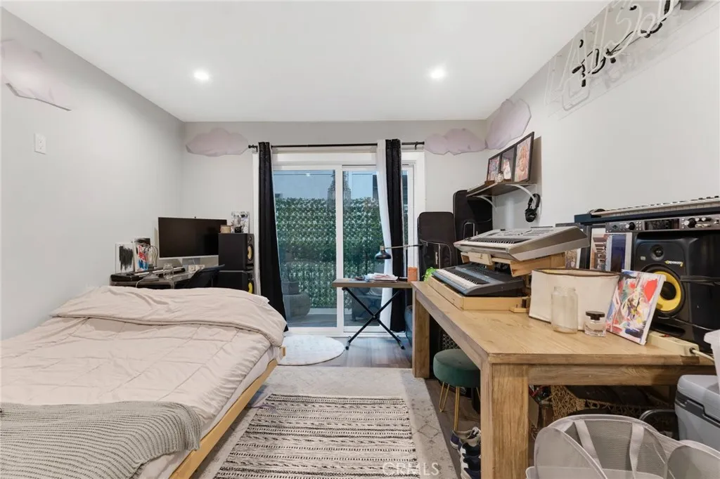 Additional image 23 of 15344 Weddington Street Unit 102, Sherman Oaks, CA 91411