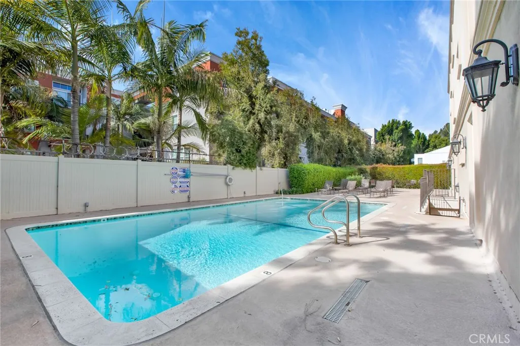 Additional image 78 of 15344 Weddington Street Unit 102, Sherman Oaks, CA 91411