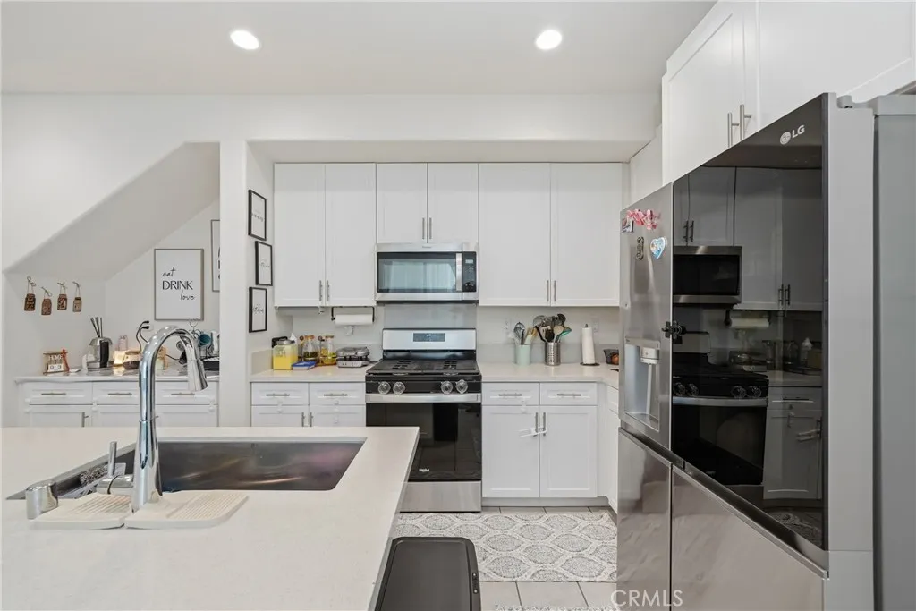 Additional image 18 of 16084 Jamie Lane Unit 1, Fontana, CA 92336