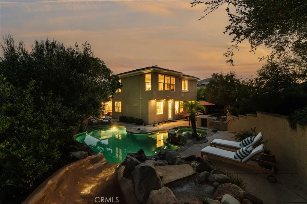 747 E Milford Street, Los Angeles, CA 90042