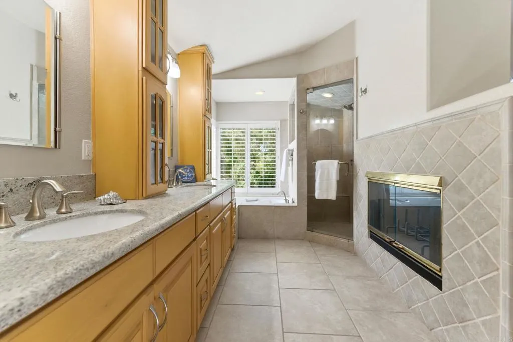 Additional image 90 of 12634 Intermezzo Way, San Diego, CA 92130