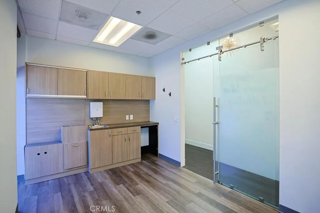 Additional image 16 of 141 Foothill Boulevard Unit C, Upland, CA 91786