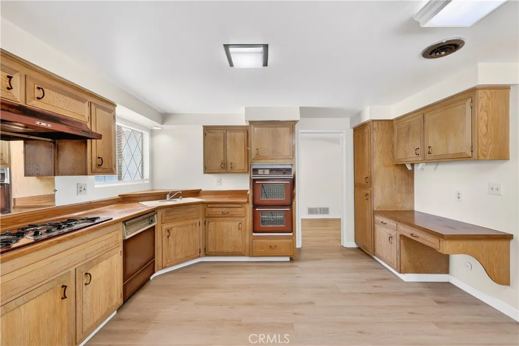 Additional image 49 of 21215 Pontine Ave, Carson, CA 90745
