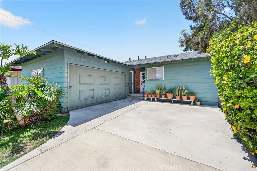 Additional image 77 of 21215 Pontine Ave, Carson, CA 90745