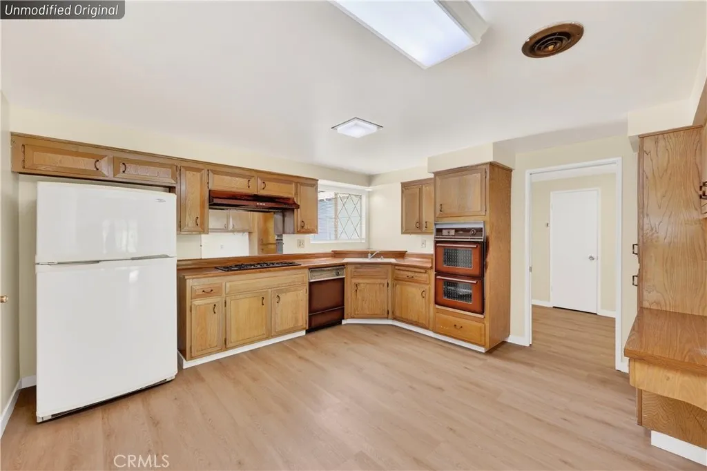 Additional image 80 of 21215 Pontine Ave, Carson, CA 90745