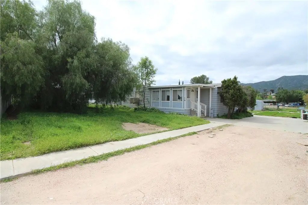 20379 Guffy Ln  