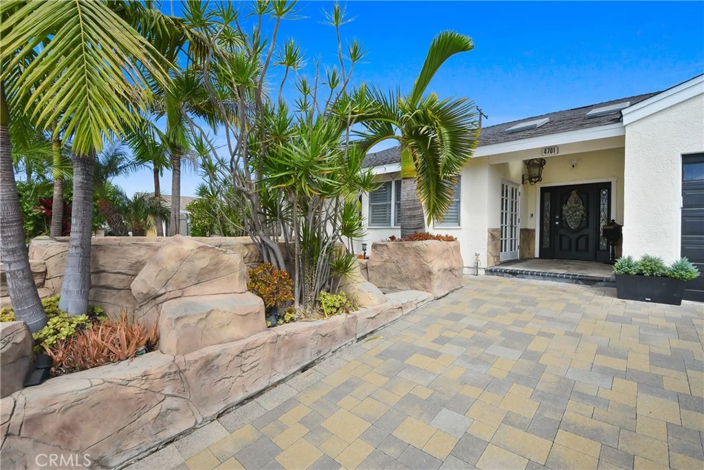 4701 Myra Avenue, Cypress, CA 90630 photo 4