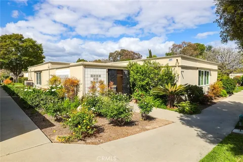 317 Avenida Castilla Unit B, Laguna Woods, CA MLS: OC25059378
