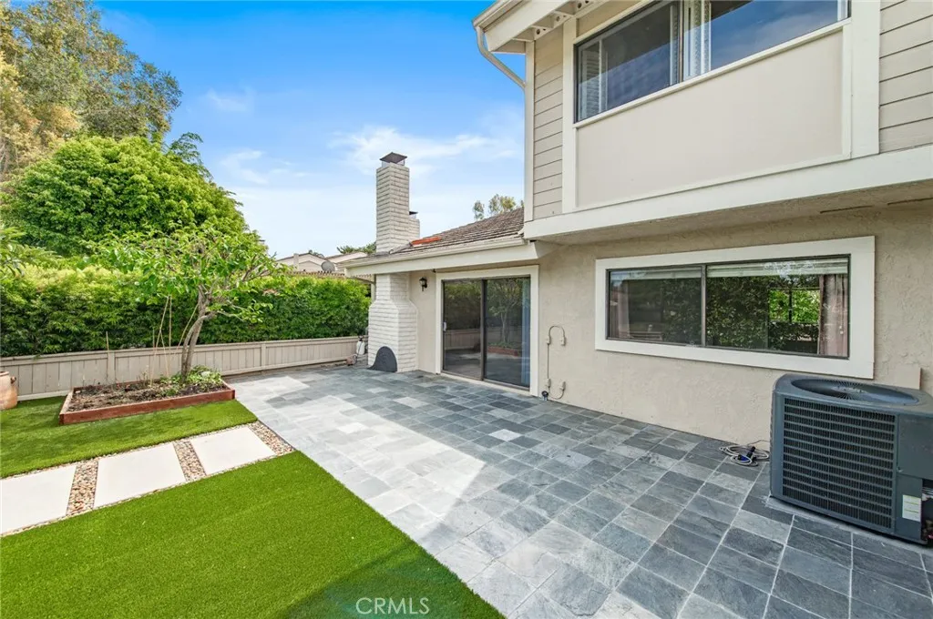 Additional image 52 of 3 Park, Irvine, CA 92604