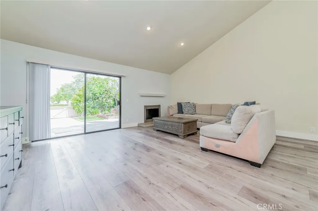 Additional image 32 of 3 Park, Irvine, CA 92604