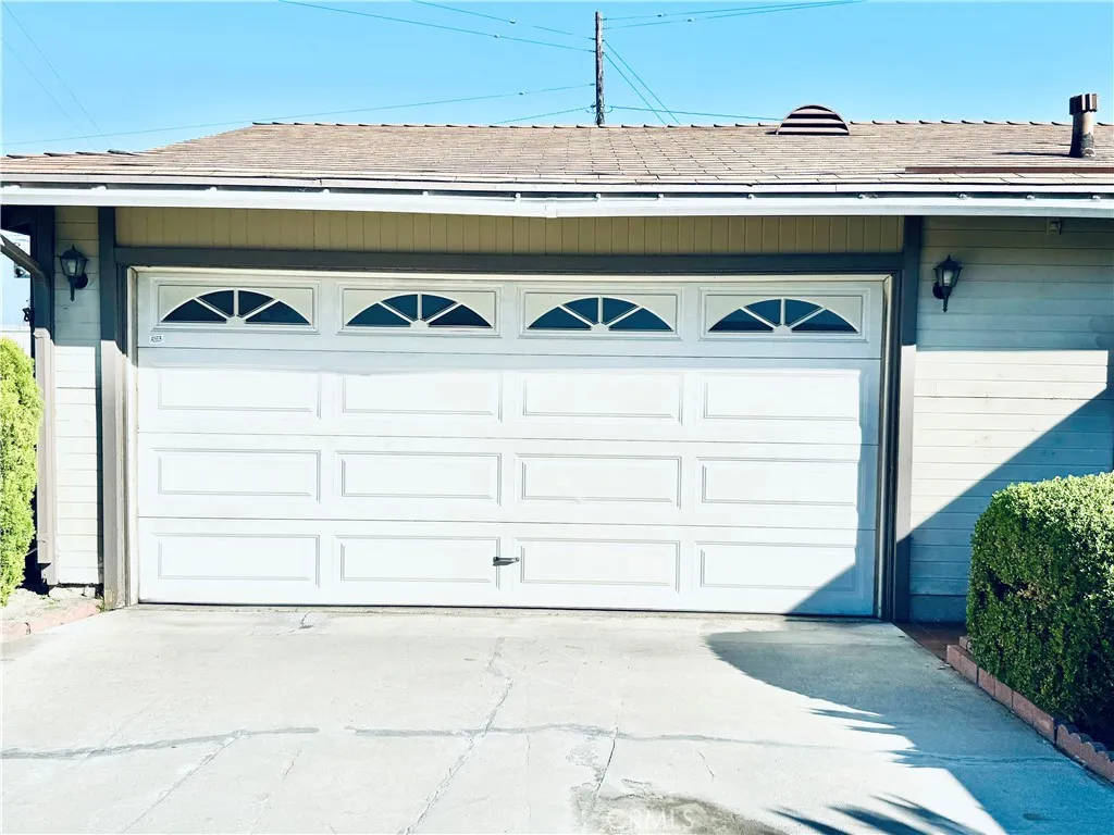 Property image for 1866 E 213th St, Carson, CA 90745
