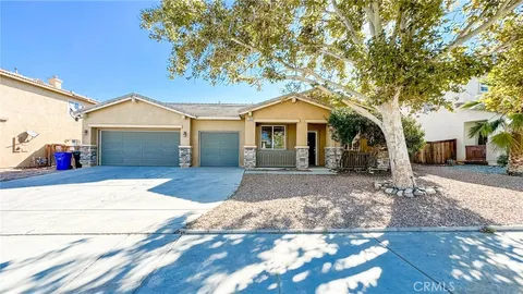 13635 Mesa Linda Avenue, Victorville, CA 92392 - MLS#: WS25048087