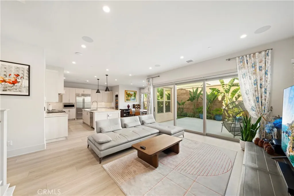 Additional image 104 of 317 Brimwood, Irvine, CA 92618