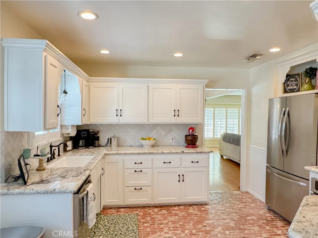Additional image 56 of 2505 Cedar St, Bakersfield, CA 93301