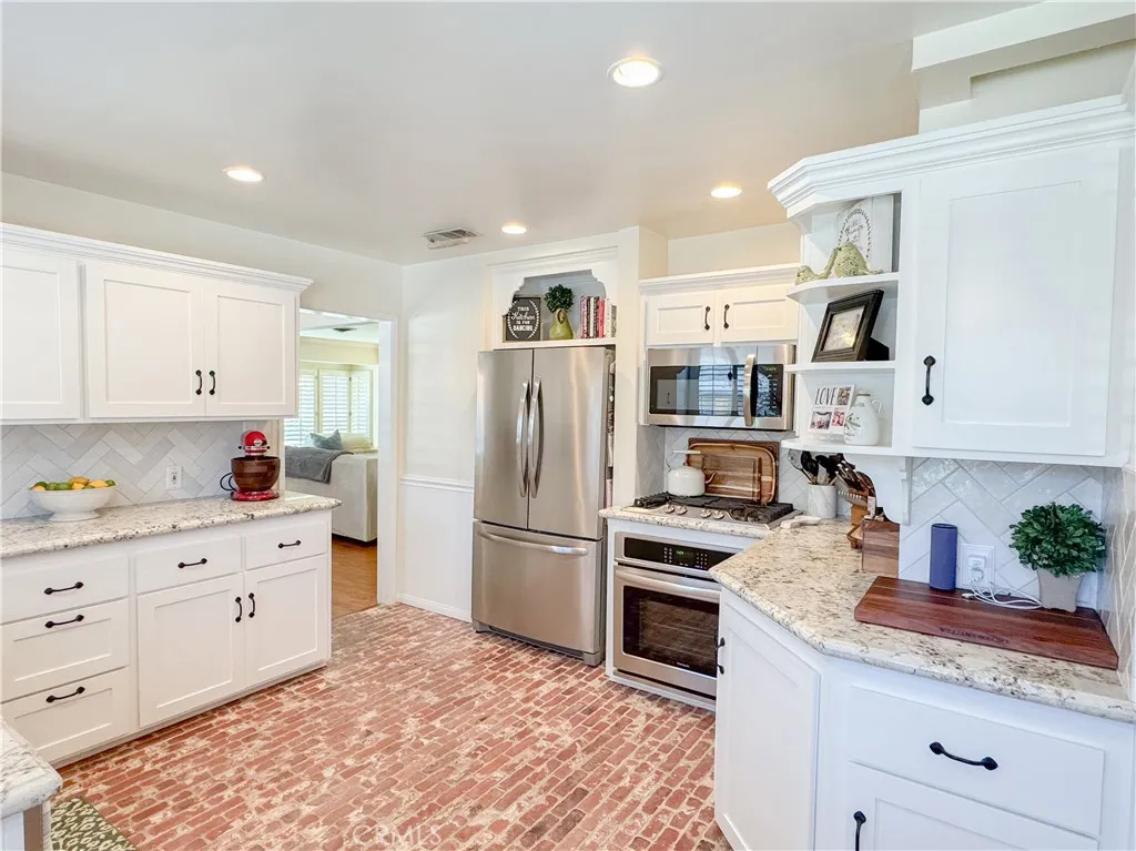 Additional image 19 of 2505 Cedar St, Bakersfield, CA 93301