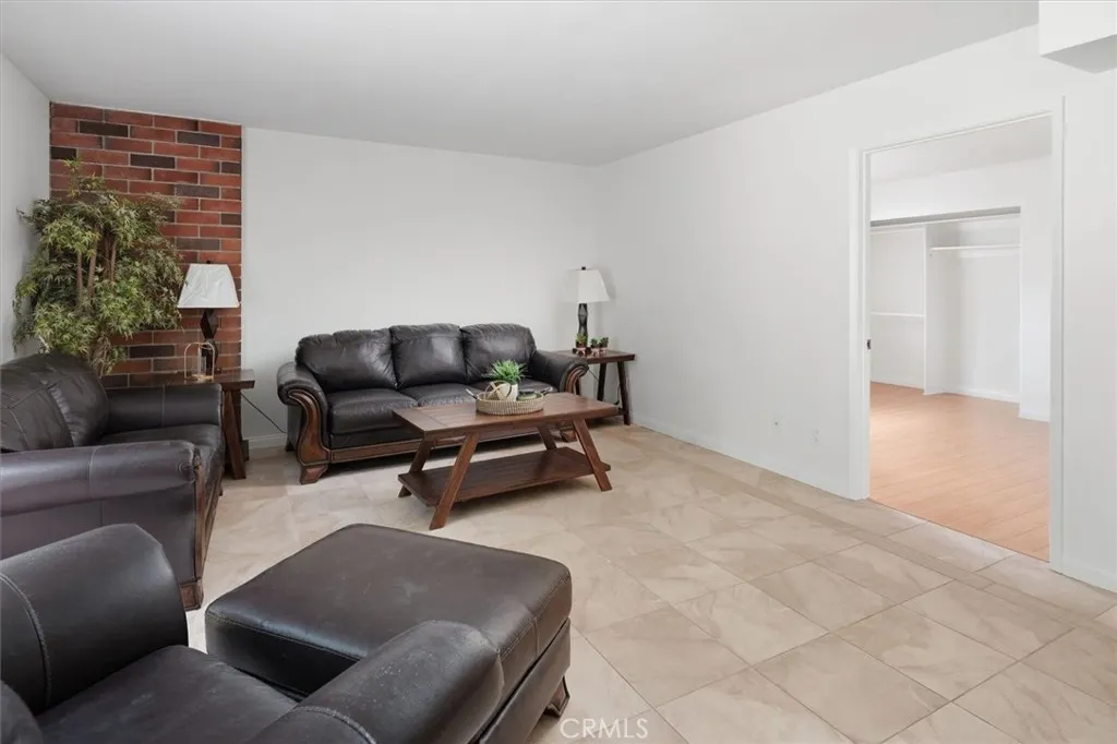 Additional image 84 of 23949 Rotunda Road, Valencia, CA 91355