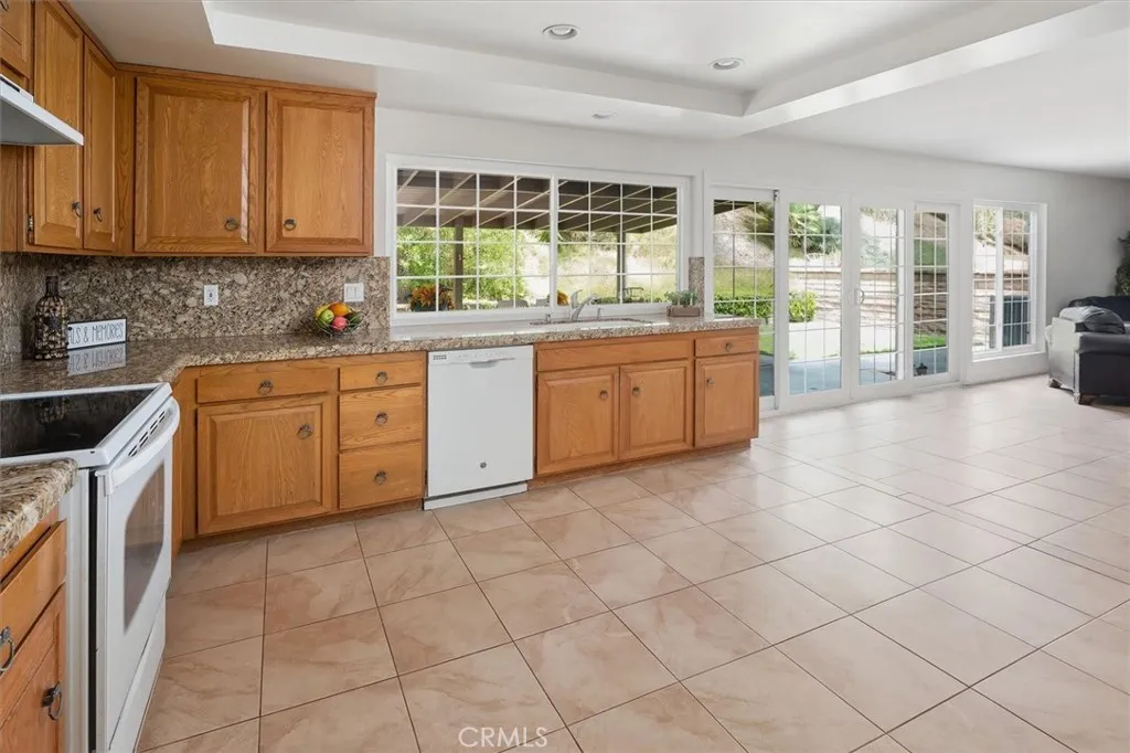 Additional image 52 of 23949 Rotunda Road, Valencia, CA 91355