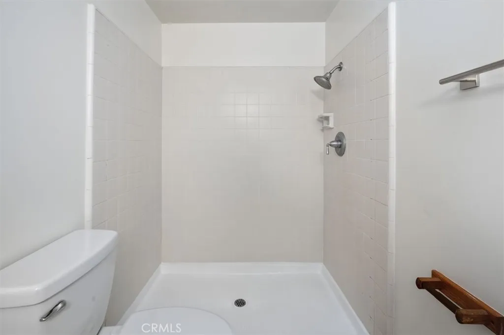 Additional image 61 of 23949 Rotunda Road, Valencia, CA 91355