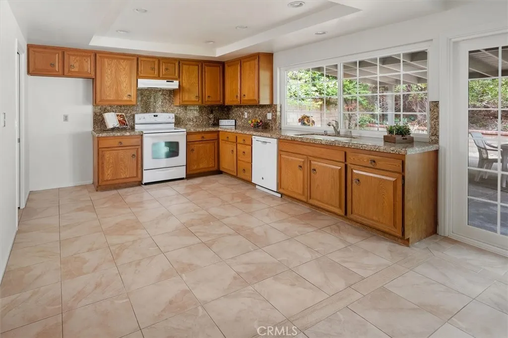 Additional image 10 of 23949 Rotunda Road, Valencia, CA 91355