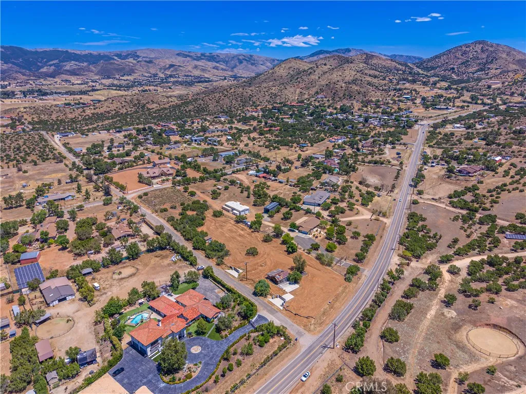 Additional image 40 of 10367 Escondido Canyon Rd, Agua Dulce, CA 91390