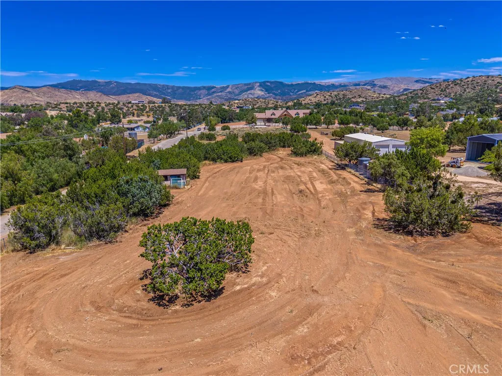 Additional image 10 of 10367 Escondido Canyon Rd, Agua Dulce, CA 91390