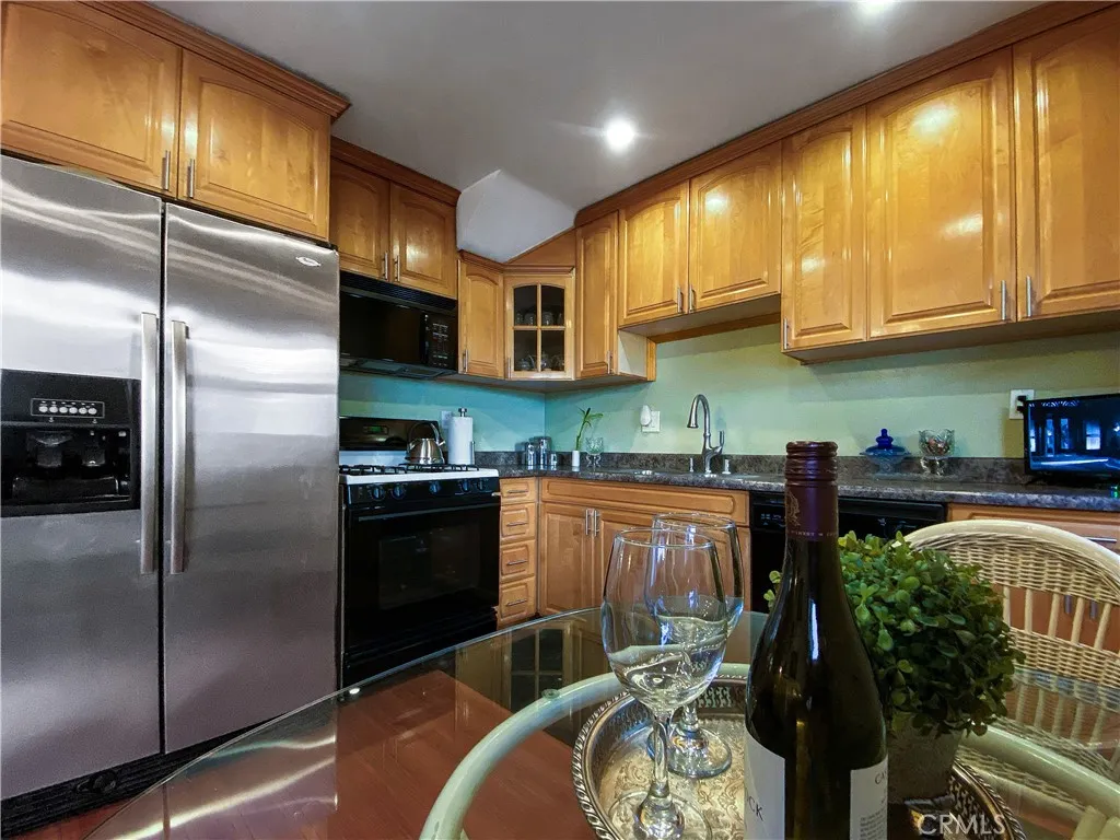 Additional image 38 of 17041 Roscoe Boulevard Unit 3, Northridge, CA 91325