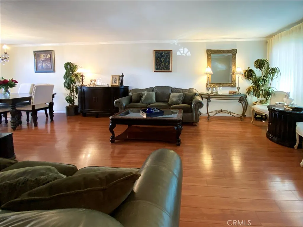 Additional image 5 of 17041 Roscoe Boulevard Unit 3, Northridge, CA 91325