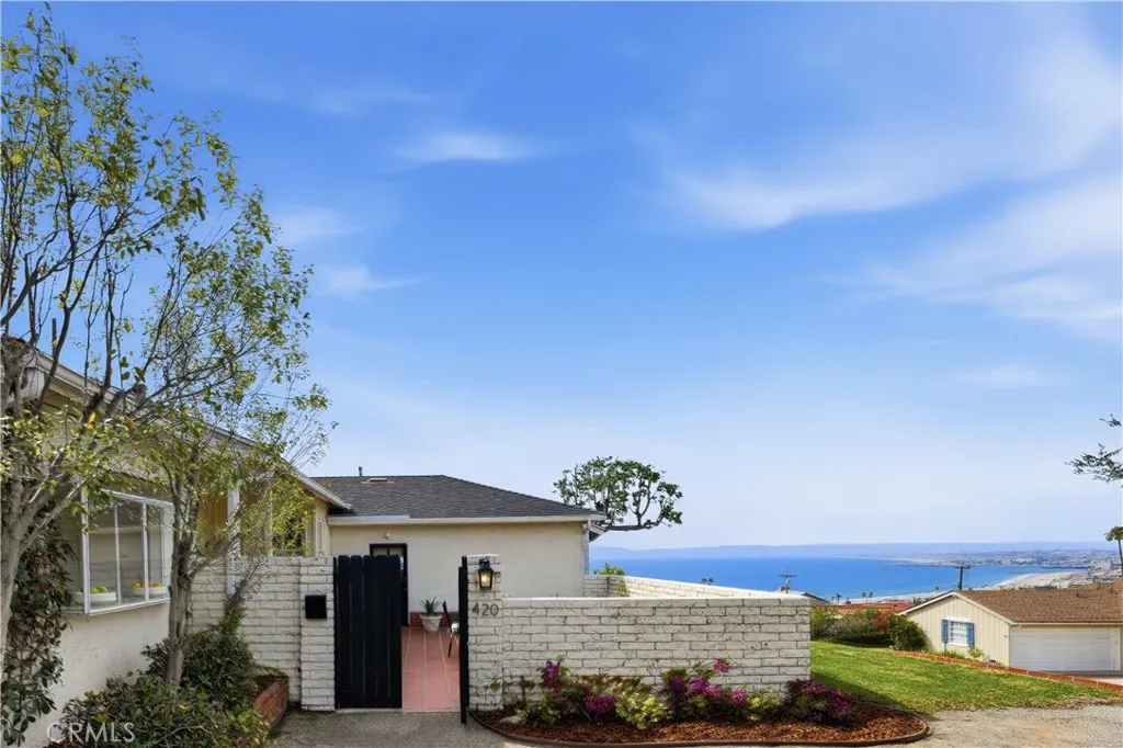 Additional image 3 of 420 Via Malaga, Redondo Beach, CA 90277