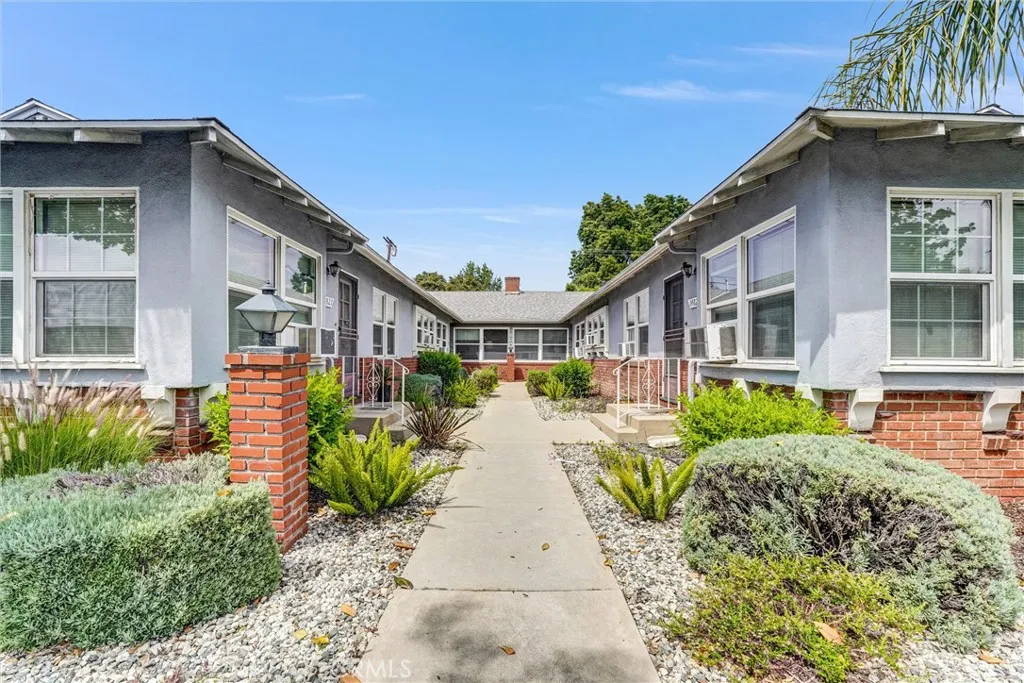 Additional image 26 of 14821 Burbank Blvd, Van Nuys, CA 91411