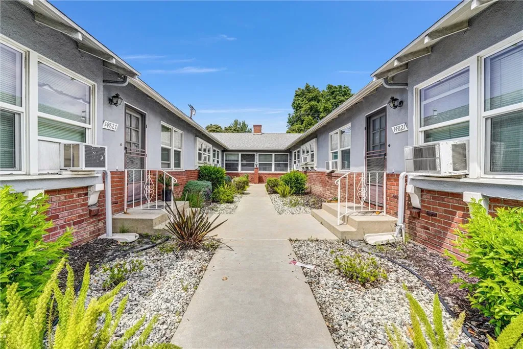 Additional image 27 of 14821 Burbank Blvd, Van Nuys, CA 91411