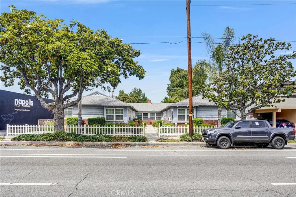 Additional image 19 of 14821 Burbank Blvd, Van Nuys, CA 91411