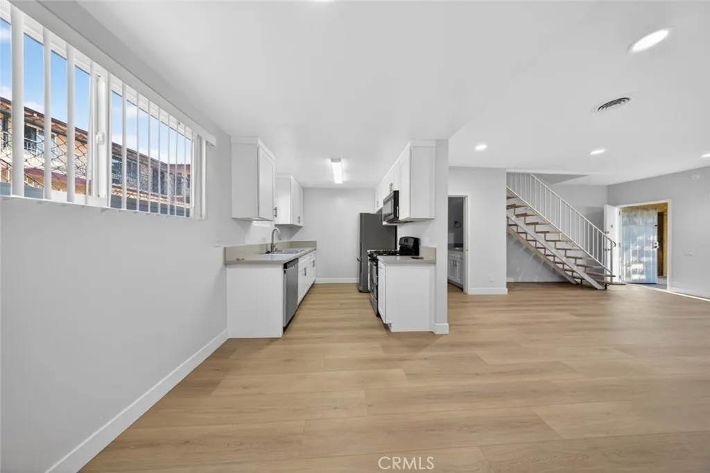 Additional image 9 of 232 N Verdugo Road Unit 2, Glendale, CA 91206