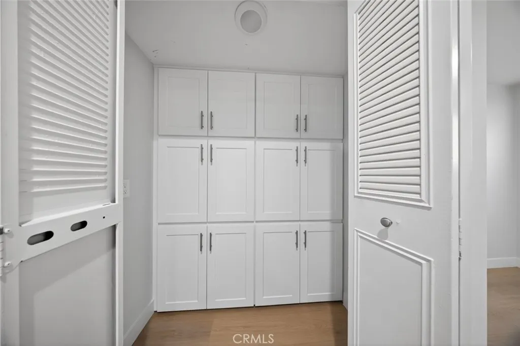 Additional image 14 of 232 N Verdugo Road Unit 2, Glendale, CA 91206