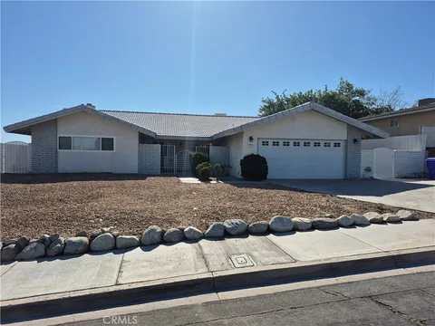 2001 Barcelona Circle, Barstow, CA MLS: HD25094178