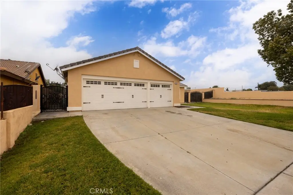 Additional image 18 of 2294 N Smoketree Avenue, Rialto, CA 92377