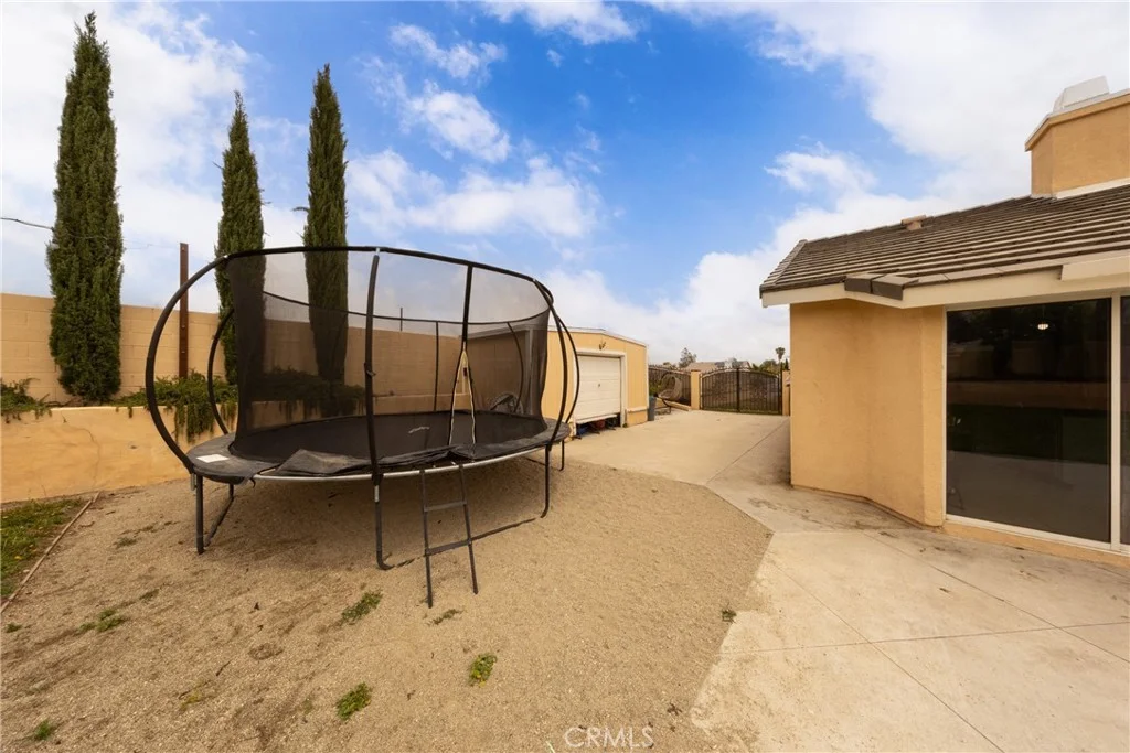Additional image 10 of 2294 N Smoketree Avenue, Rialto, CA 92377
