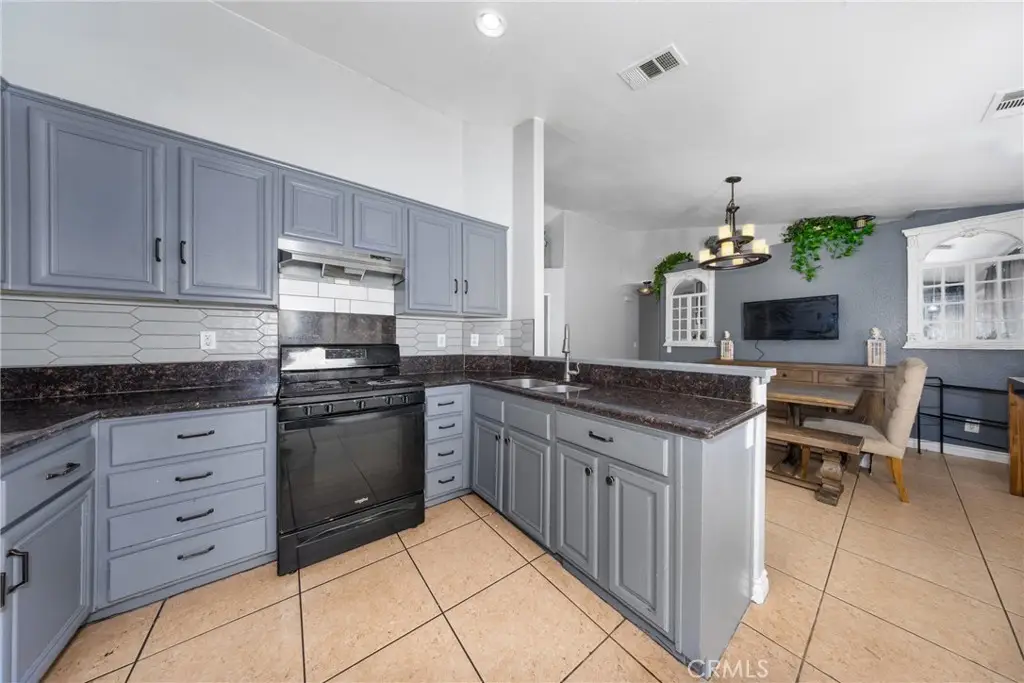 Additional image 2 of 2294 N Smoketree Avenue, Rialto, CA 92377