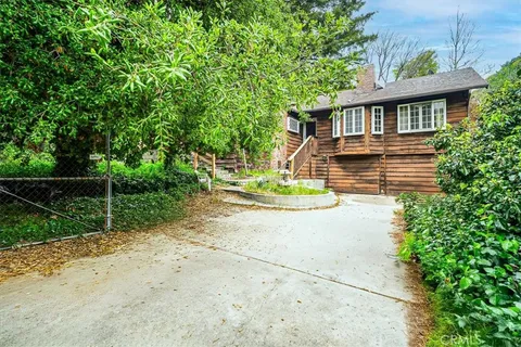 419 Lytle Lane, Lytle Creek, CA MLS: CV25086097